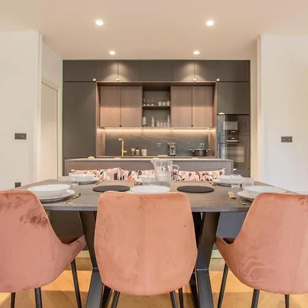 Апартаменты Astoria Hausmannien