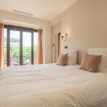 Astoria Hausmannien *