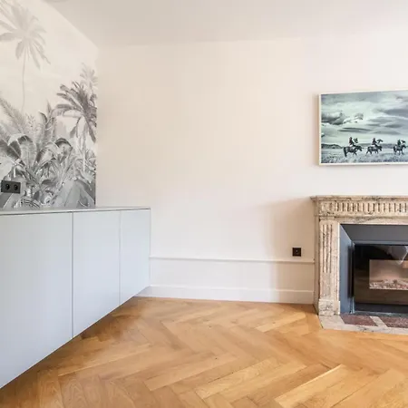 Astoria Hausmannien Апартаменты