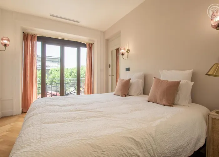 Astoria Hausmannien *